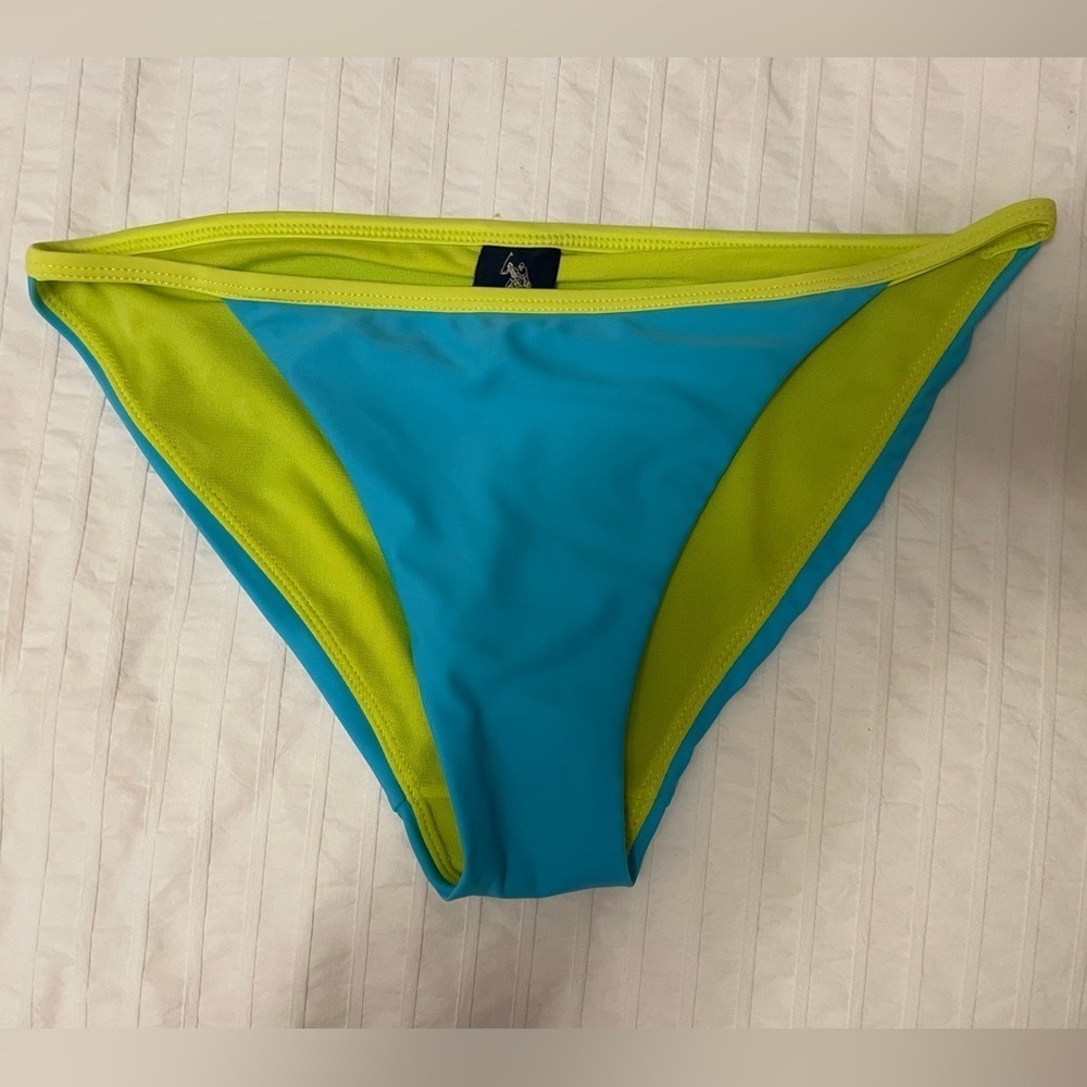 USPA- Nwot bikini bottom